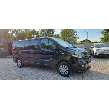Opel Vivaro  Bus 2017,  1.6 diesel - Na sprzedaż za 73 900 zł - Płock - zdjęcie 12