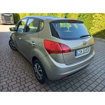 Kia Venga  Minivan/Van 2012,  1.6 diesel - Na sprzedaż za 22 900 zł - Nowe - zdjęcie 9