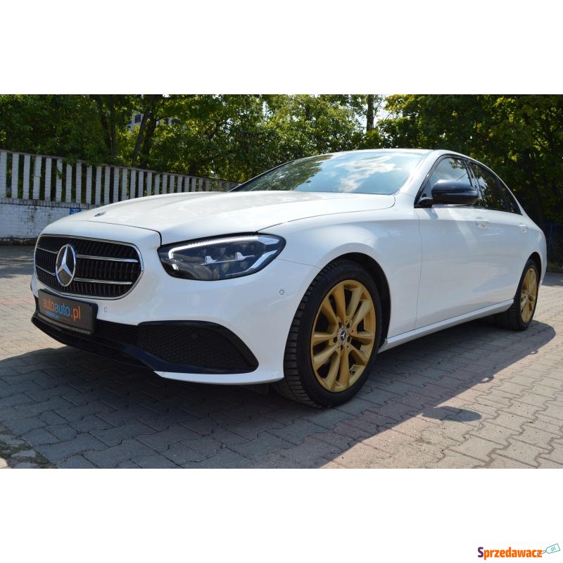 Mercedes - Benz E-klasa  Sedan/Limuzyna 2022,  1.6 diesel, automat - Na sprzedaż za 179 999 zł - Warszawa