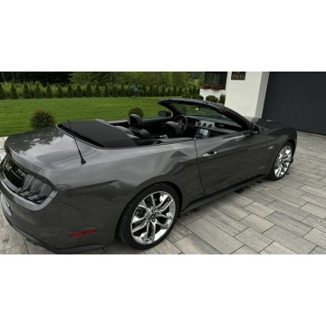 Ford Mustang  Kabriolet 2019,  5.0 benzyna, automat - Na sprzedaż za 149 995 zł - Gdańsk - zdjęcie 3