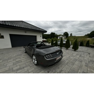 Ford Mustang  Kabriolet 2019,  5.0 benzyna, automat - Na sprzedaż za 149 995 zł - Gdańsk - zdjęcie 5