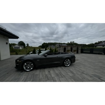 Ford Mustang  Kabriolet 2019,  5.0 benzyna, automat - Na sprzedaż za 149 995 zł - Gdańsk - zdjęcie 7