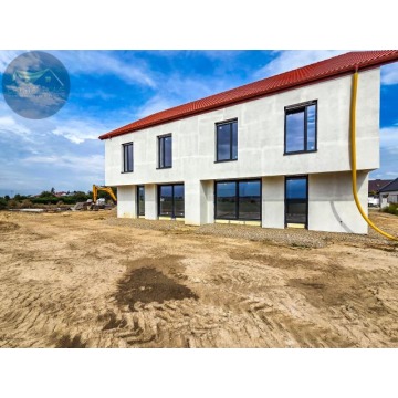 Sprzedam dom Kalno -  bliźniak jednopiętrowy,  pow.  136 m2,  działka:   500 m2 - zdjęcie 1
