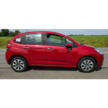 Citroen C3  Hatchback 2015,  1.2 benzyna - Na sprzedaż za 10 999 zł - Pleszew - zdjęcie 2