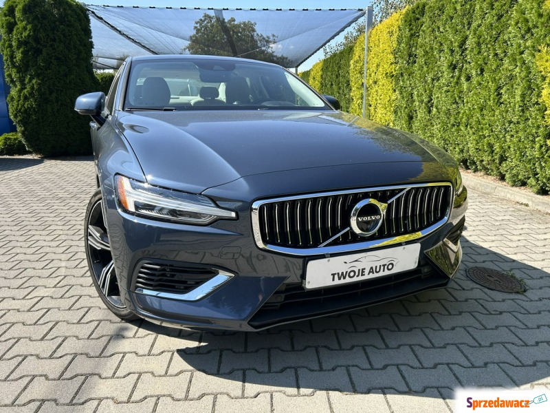 Volvo S60  Sedan/Limuzyna 2021,  2.0 hybryda, automat - Na sprzedaż za 119 800 zł - Tarnów
