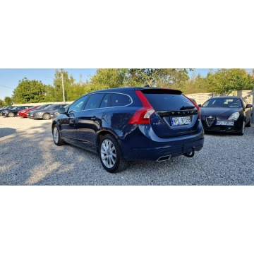 Volvo V60 2015,  2.0 diesel - Na sprzedaż za 46 900 zł - Płock - zdjęcie 5