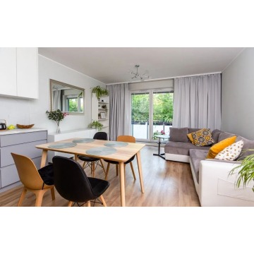 3pok, 66met, Okolice Kamieńskiego BALKON Winda 2018 (Wrocław)