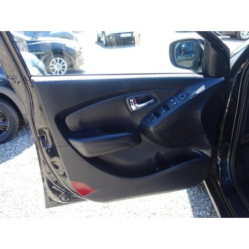 Hyundai ix35  SUV 2013,  2.0 diesel, automat - Na sprzedaż za 32 900 zł - Słupsk - zdjęcie 10