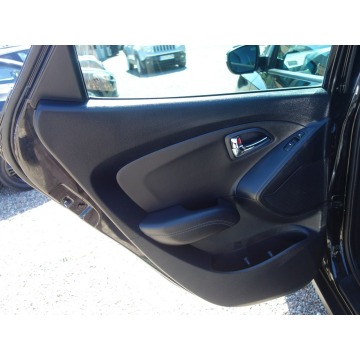 Hyundai ix35  SUV 2013,  2.0 diesel, automat - Na sprzedaż za 32 900 zł - Słupsk - zdjęcie 12