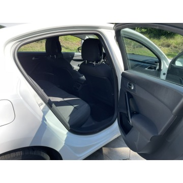 Peugeot 508  Sedan/Limuzyna 2016,  1.6 diesel - Na sprzedaż za 27 999 zł - Gostyń - zdjęcie 7