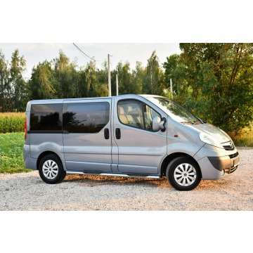 Opel Vivaro 2007,  2.0 diesel - Na sprzedaż za 20 999 zł - Nowe Sójki - zdjęcie 4