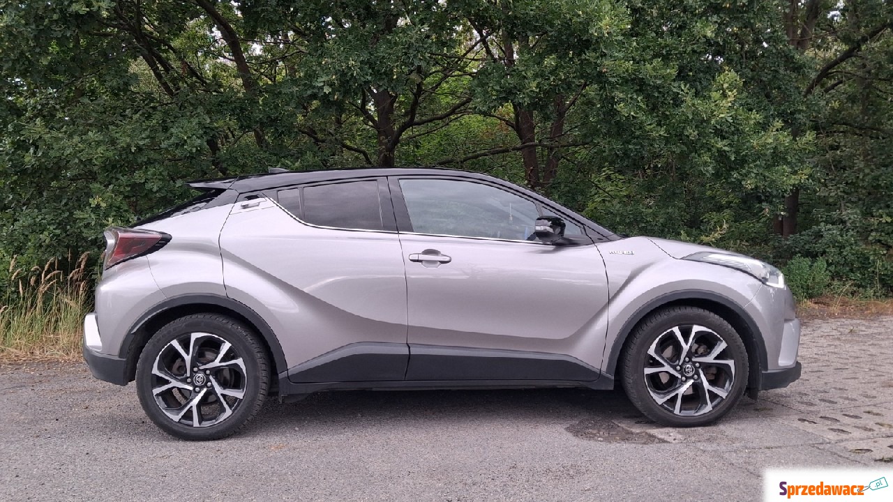 Toyota C-HR 2016