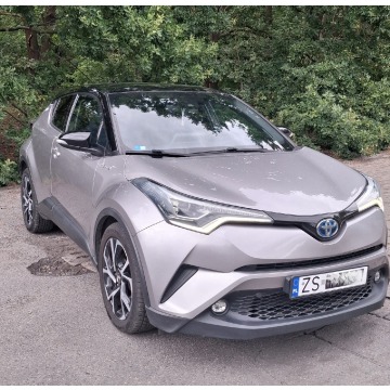 Toyota C-HR  SUV 2016,  1.8 hybryda, automat - Na sprzedaż za 60 000 zł - Szczecin - zdjęcie 2