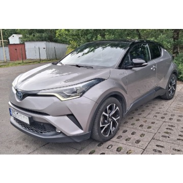 Toyota C-HR  SUV 2016,  1.8 hybryda, automat - Na sprzedaż za 60 000 zł - Szczecin - zdjęcie 4