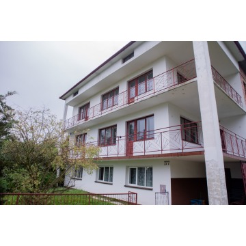Sprzedam dom Machowa - ,  pow.  350 m2,  działka:   1800 m2 - zdjęcie 2