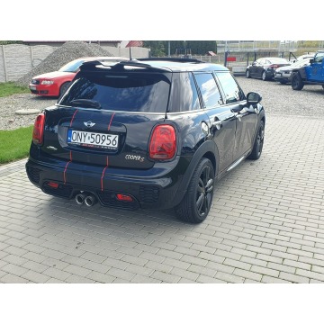 Mini   Hatchback 2017,  2.0 benzyna, automat - Na sprzedaż za 75 900 zł - Strobice - zdjęcie 11