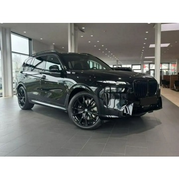 BMW X7 - Dostępny od ręki, rabat 126 515 zł ,Pakiet sportowy M Pro