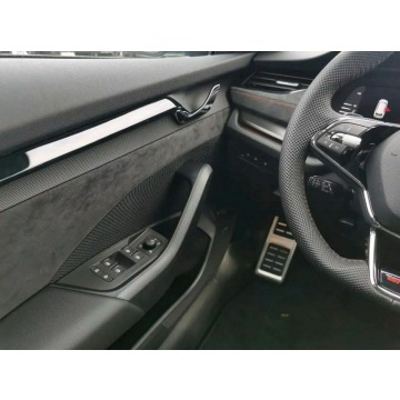 Skoda Octavia 2025,  2.0 benzyna, automat - Na sprzedaż za 153 114 zł - Warszawa - zdjęcie 10