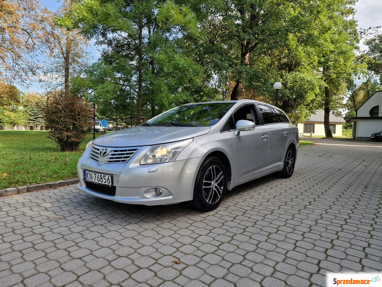 Toyota Avensis 2010