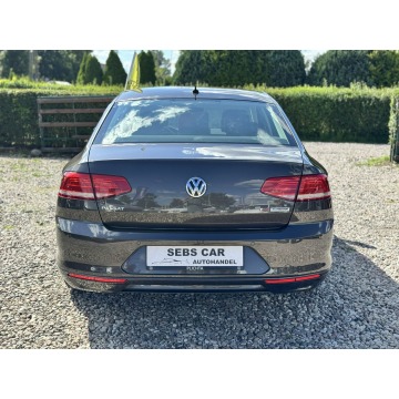Volkswagen Passat  Sedan/Limuzyna 2015,  1.5 benzyna - Na sprzedaż za 52 900 zł - Reda - zdjęcie 6