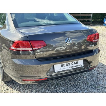 Volkswagen Passat  Sedan/Limuzyna 2015,  1.5 benzyna - Na sprzedaż za 52 900 zł - Reda - zdjęcie 11