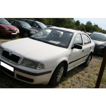 Škoda Octavia - 1.6 benzyna z gazem salon PL Tanie Auta Podlasie Fasty Knyszyńska 49