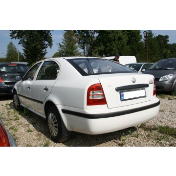Skoda Octavia  Sedan/Limuzyna 2002,  1.6 benzyna+LPG - Na sprzedaż za 2 699,00 zł - Fasty - zdjęcie 6