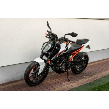 KTM duke - 125 R 2020 ABS KSIĄŻKA Raty Transport... - Motocykle sportowe - Radom - zdjęcie 6