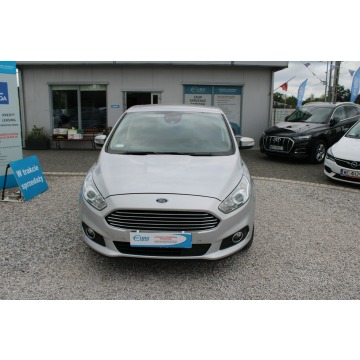 Ford S-MAX  Kombi 2019,  2.0 diesel, automat - Na sprzedaż za 59 900 zł - Warszawa - zdjęcie 3