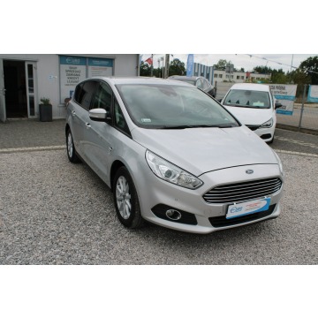 Ford S-MAX  Kombi 2019,  2.0 diesel, automat - Na sprzedaż za 59 900 zł - Warszawa - zdjęcie 4
