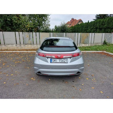 Honda Civic 2010,  1.3 benzyna - Na sprzedaż za 18 900 zł - Nowy Sącz - zdjęcie 6