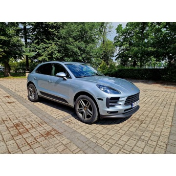 Porsche Macan  SUV 2020,  2.0 benzyna, automat - Na sprzedaż za 224 900 zł - Nowy Sącz - zdjęcie 2