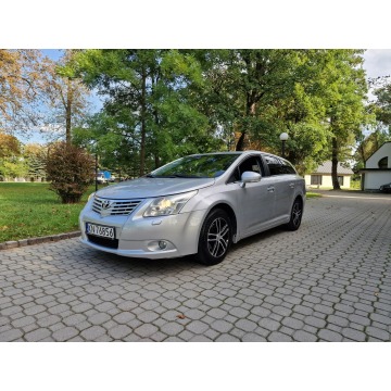 Toyota Avensis 1.8 Sol plus NAVI