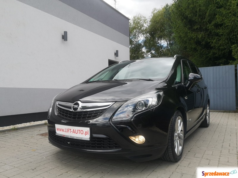 Opel Zafira 2012,  1.4 benzyna - Na sprzedaż za 34 900 zł - Strzegom