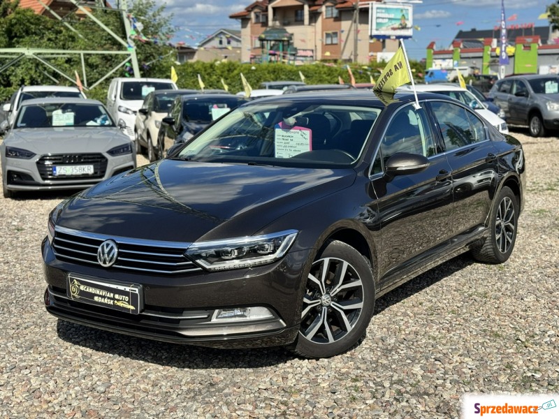 Volkswagen Passat  Sedan/Limuzyna 2015,  1.5 benzyna - Na sprzedaż za 52 900 zł - Reda