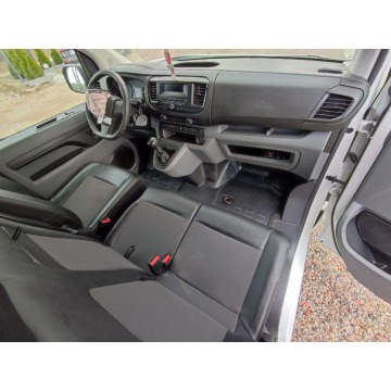 Peugeot Expert 2018,  1.6 diesel - Na sprzedaż za 22 999 zł - Pleszew - zdjęcie 11