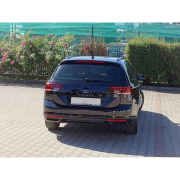 Volkswagen Passat  Kombi 2020,  2.0 diesel - Na sprzedaż za 79 900 zł - Nowy Sącz - zdjęcie 4