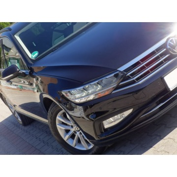 Volkswagen Passat  Kombi 2020,  2.0 diesel - Na sprzedaż za 79 900 zł - Nowy Sącz - zdjęcie 11