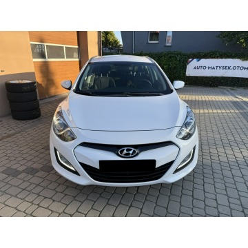 Hyundai i30 2012,  1.4 benzyna - Na sprzedaż za 31 900 zł - Orzech - zdjęcie 2