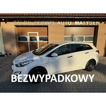 Hyundai i30 - Rej.01.2013  1,4 100KM  Klimatyzacja