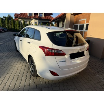 Hyundai i30 2012,  1.4 benzyna - Na sprzedaż za 31 900 zł - Orzech - zdjęcie 9