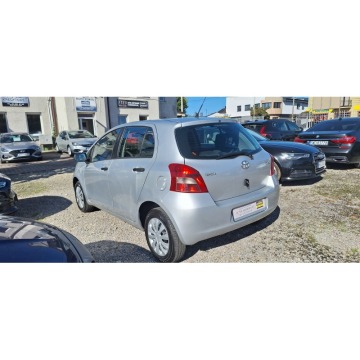 Toyota Yaris  Hatchback 2008,  1.0 benzyna - Na sprzedaż za 10 900 zł - Częstochowa - zdjęcie 6