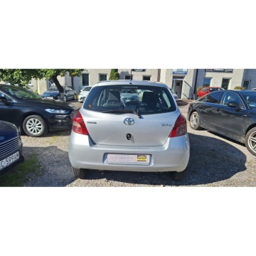 Toyota Yaris  Hatchback 2008,  1.0 benzyna - Na sprzedaż za 10 900 zł - Częstochowa - zdjęcie 4