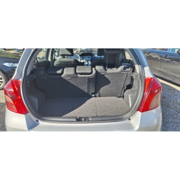 Toyota Yaris  Hatchback 2008,  1.0 benzyna - Na sprzedaż za 10 900 zł - Częstochowa - zdjęcie 7