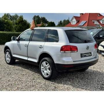 Volkswagen Touareg  SUV 2006,  3.0 diesel, automat - Na sprzedaż za 17 900 zł - Reda - zdjęcie 6