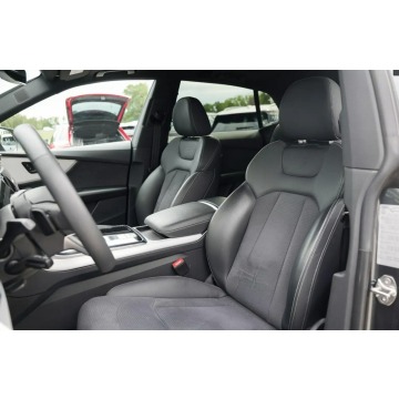Audi Q8  SUV 2025,  3.0 diesel, automat - Na sprzedaż za 382 399 zł - Warszawa - zdjęcie 11