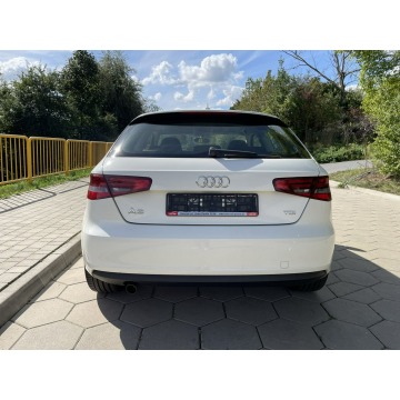 Audi A3  Hatchback 2012,  1.6 diesel - Na sprzedaż za 35 999 zł - Gostyń - zdjęcie 5