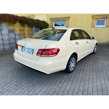 Mercedes - Benz E-klasa  Sedan/Limuzyna 2013,  2.1 diesel - Na sprzedaż za 34 999 zł - Głogów - zdjęcie 4