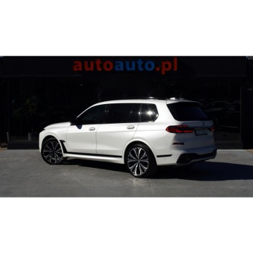 BMW   Terenowy 2023,  4.4 benzyna, automat - Na sprzedaż za 540 000 zł - Warszawa - zdjęcie 5