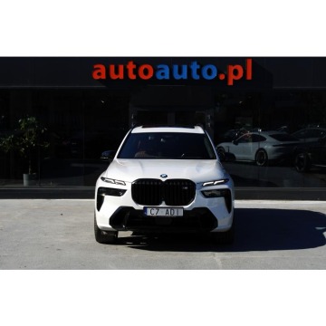 BMW   Terenowy 2023,  4.4 benzyna, automat - Na sprzedaż za 540 000 zł - Warszawa - zdjęcie 2